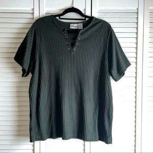 Fashion Bug green short sleeve tee